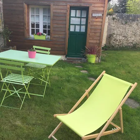 Bed & Breakfast A Deux 4*
