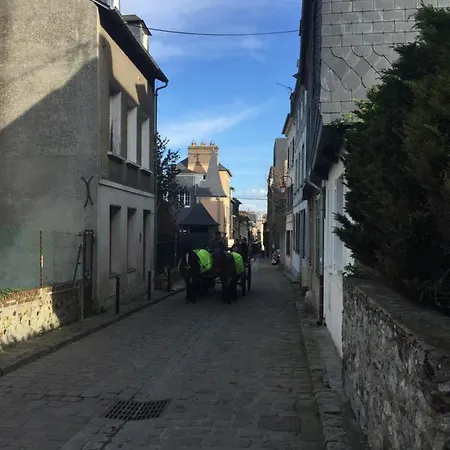 A Deux
