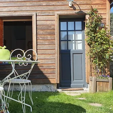 A Deux Bed & Breakfast