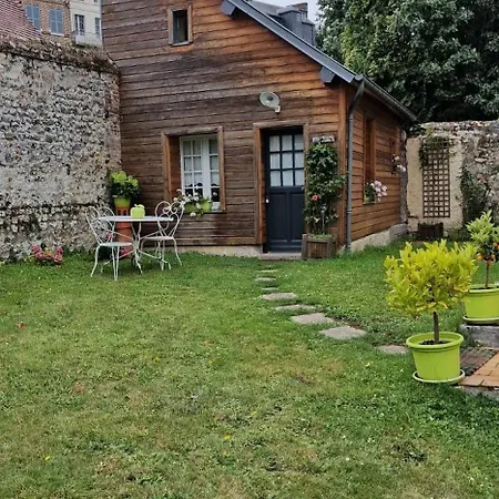A Deux Bed & Breakfast 4*