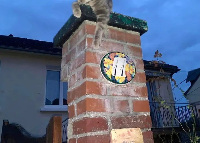 A Deux Bed & Breakfast 3*