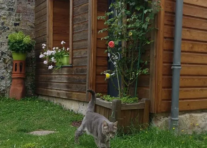 לינה וארוחת בוקר A Deux